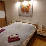 公寓 Studio Apartman 耶泽拉