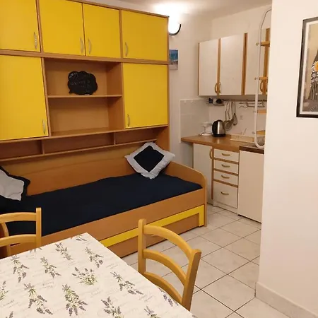 Apartment Studio Apartman *