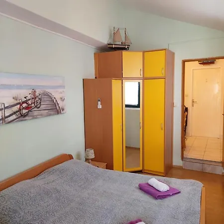 Studio Apartman Jezera