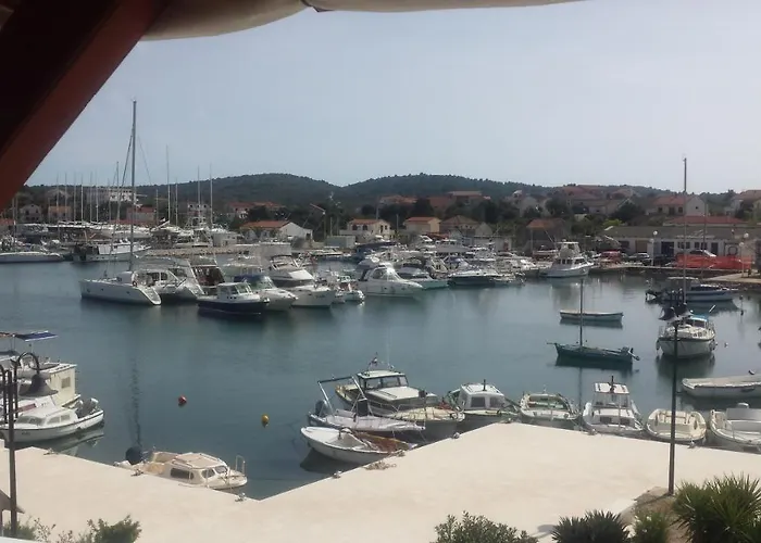 アパート Studio Apartman